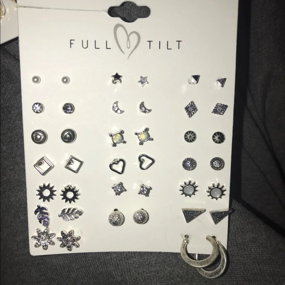 tillys earrings brand new
